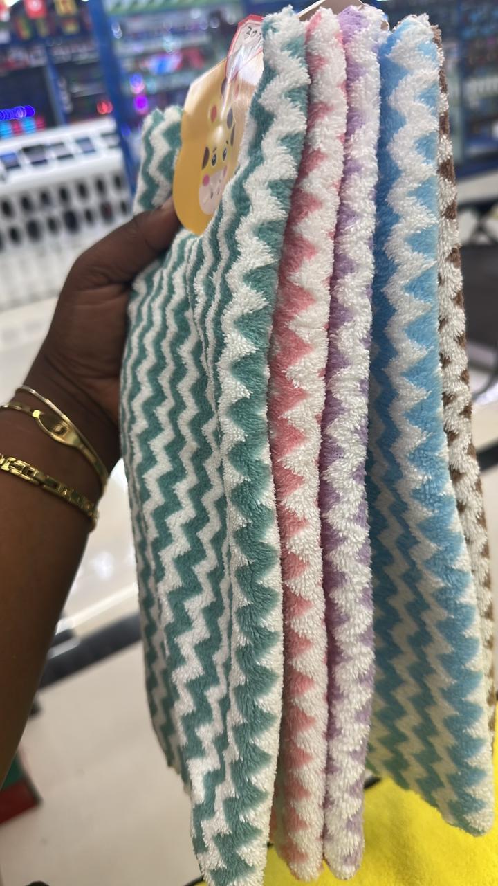 MICRO FIBRE KITCHEN TOWELS