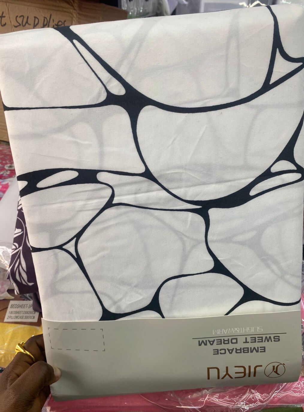 4 IN 1 BEDSHEETS