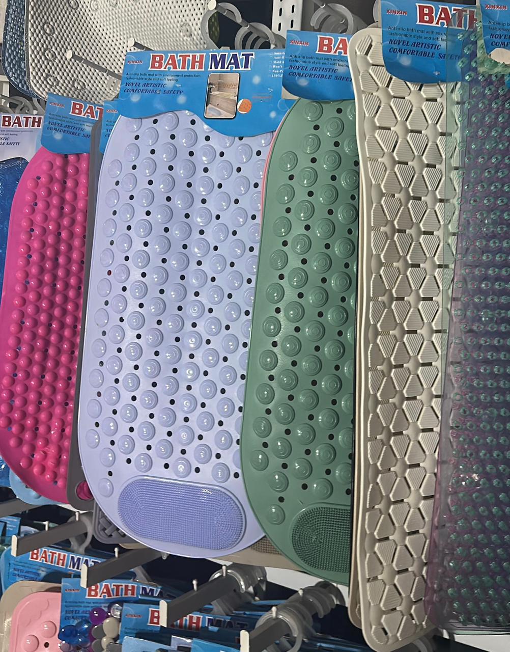 ANTI - SLIP PVC BATH MAT