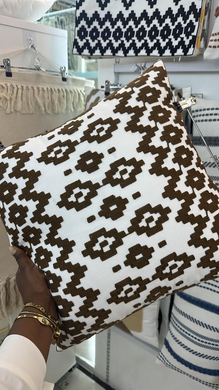 THROW PILLOWS