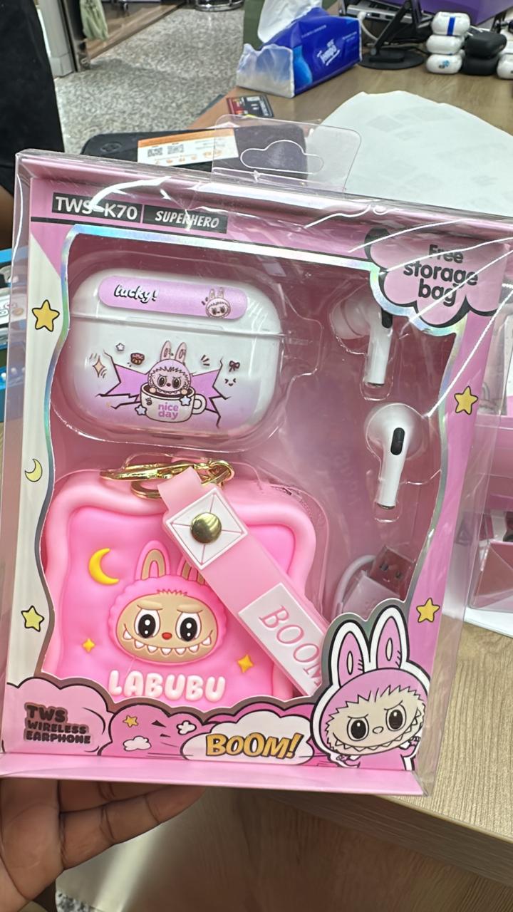 CARTOON THEME EARPODS