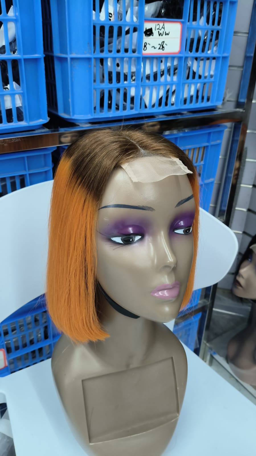 STRAIGHT WIGS