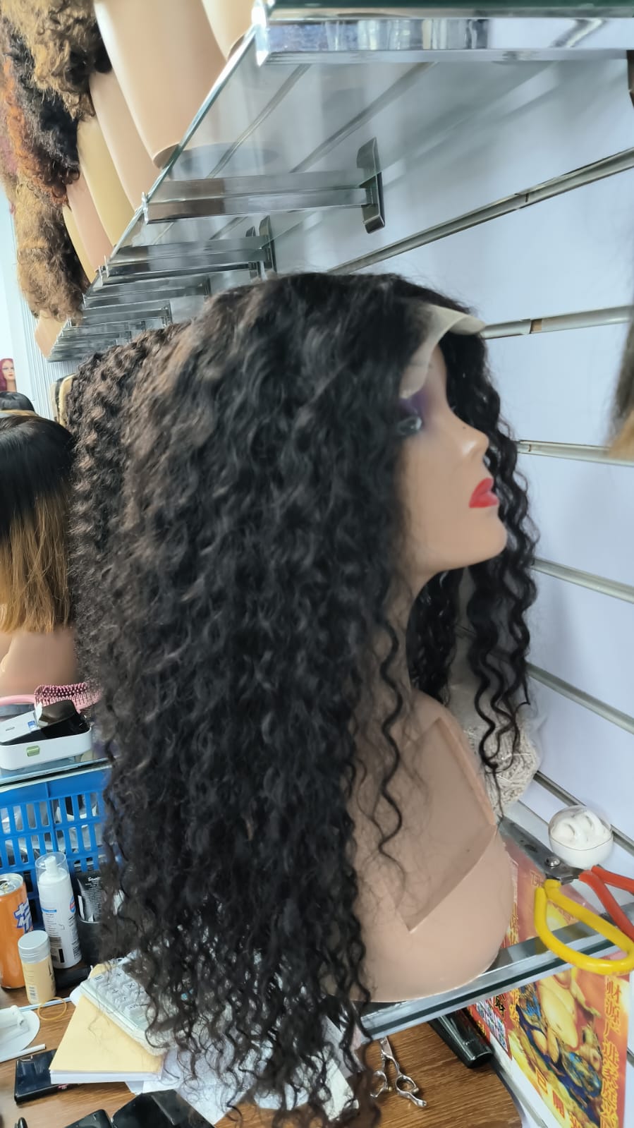 CURLY WIGS
