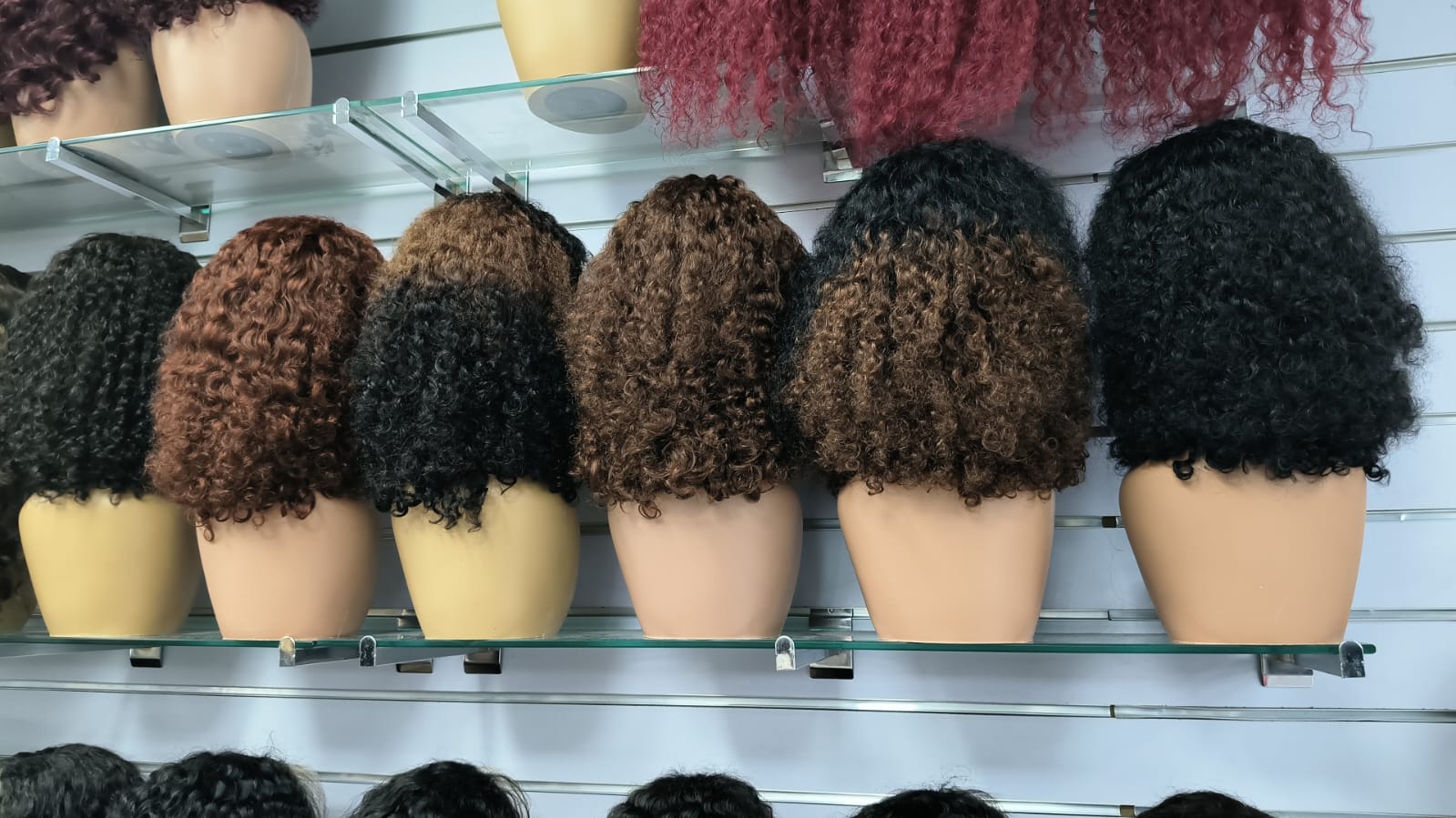 CURLY WIGS