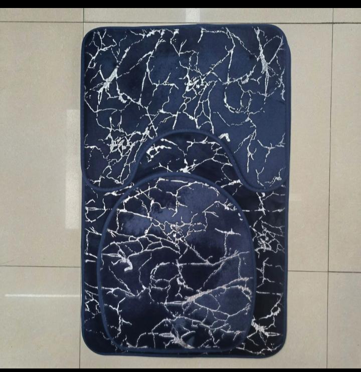 BATHROOM RUGS
