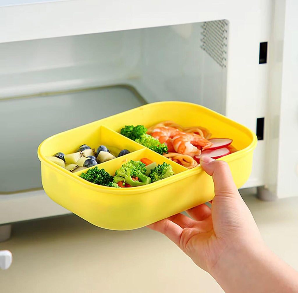 FOOD CONTAINER AND WATER BOTTLE